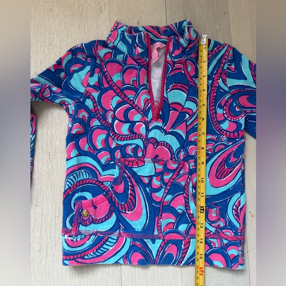 Lilly Pulitzer Girls Reel Me In print Mini Skipper Popover 1/2 Zip EUC - Picture 7 of 8